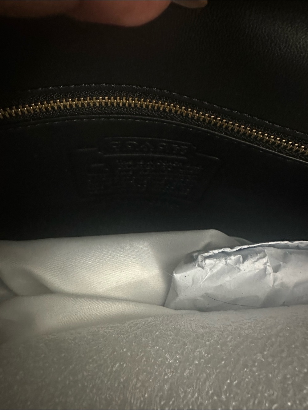 Coach Large Kisslock Bag - Picture 5 of 5